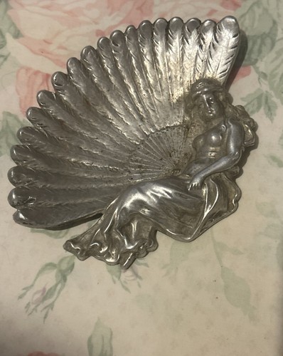 Antique art deco - antique,