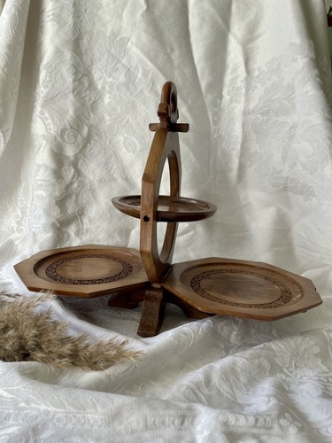 Vintage folding tier hand - vintage,