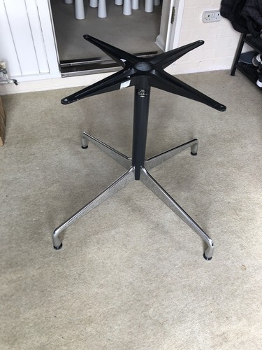 Vitra eames segmented table - segmented,