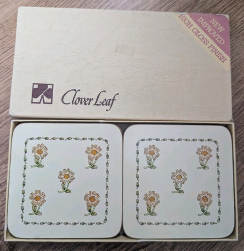 Vintage clover leaf wild - leaf,