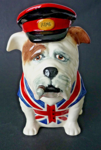 Manor collectables large - collectables,