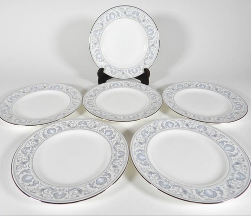 Wedgwood dolphins white plate - dolphins,