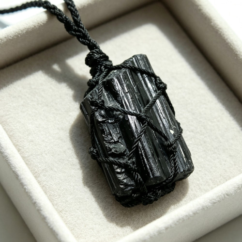 Raw black tourmaline macrame - raw,