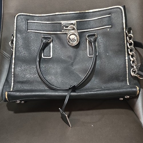 Michael kors black medium - michael,