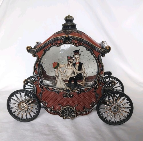 Skeleton skull carriage - skull,