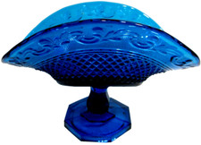 Vintage Glass Banana Boat Fruit Dish Centerpiece Bowl Blue Pedestal 5 1/2" Tall