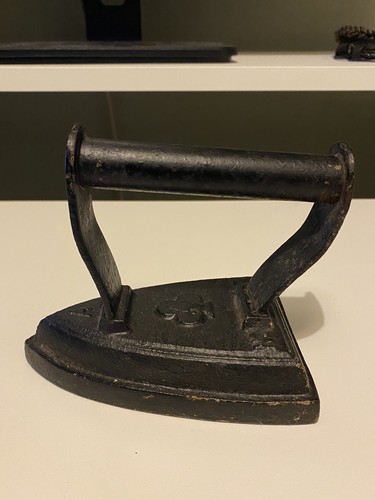 Vintage cast iron flat - vintage,