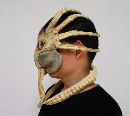 Halloween alien facehugger - alien,