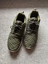 Nike Roshe Run One Premium Olive Green UK 6.5 pre-owned very good condition