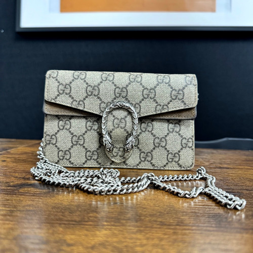 Gucci supreme monogram - gucci,
