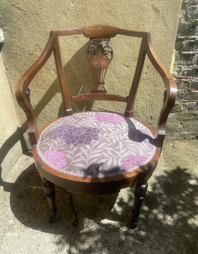 Antique edwardian chair tub