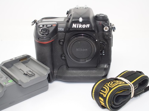 Nikon d2h dslr camera body - nikon,