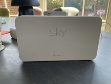 Sky SE210UK Wireless Broadband Network Booster White. Two Available.
