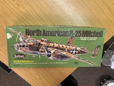Guillow’s No.805 1:32 North American B-25 Mitchell Flying Balsa Model UNBUILT!