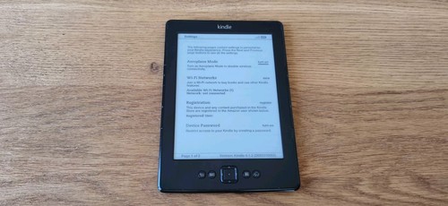 Amazon kindle 4th generation - kindle,