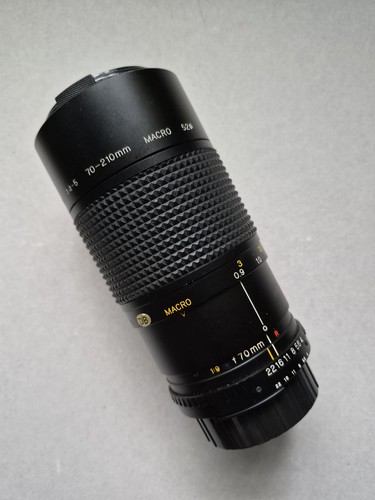 Bell howell 210mm lens z - howell, 70-210mm