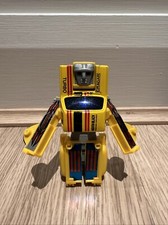 GOBOTS DYNA MOTO BOT YELLOW TRUCK ROLLBAR FRICTION ROBOT TRANSFORMER MC TOY