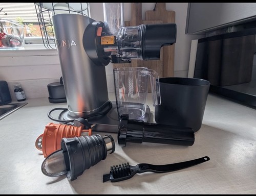 Ninja cold press juicer - ninja,