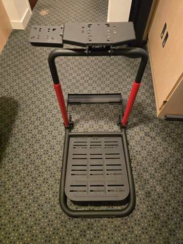 Next level racing wheel - wheel, stand