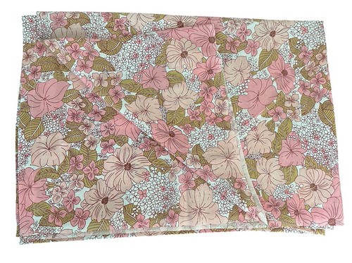 Vintage 1970 pink floral - pink,