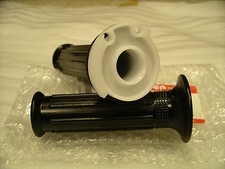 Genuine Suzuki Handlebar Throttle Grip Set TS185ER TS250ER 1980 1981 ERT ERX