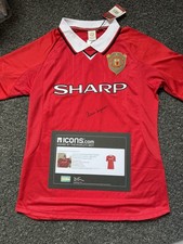 Sir Alex Ferguson Hand Signed