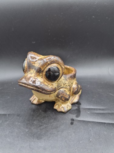 Vintage ceramic frog planter - frog,