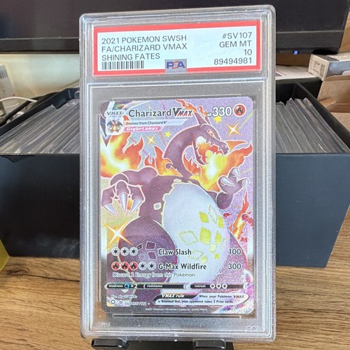 Pokémon charizard vmax - charizard,