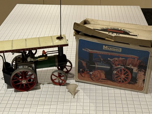 Mamod traction engine steam - engine,,