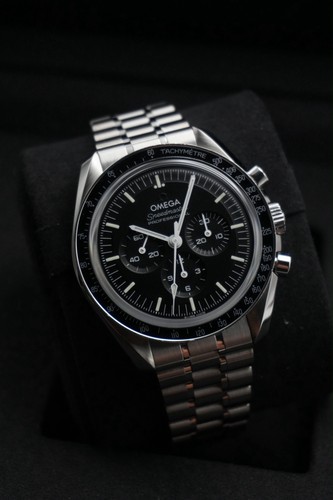 Omega speedmaster moonwatch - omega,