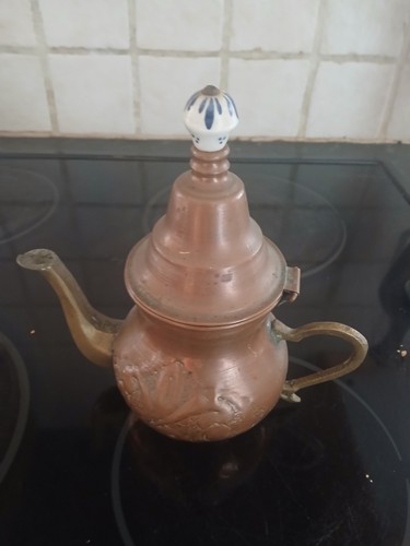 Antique brass copper coloured - antique,
