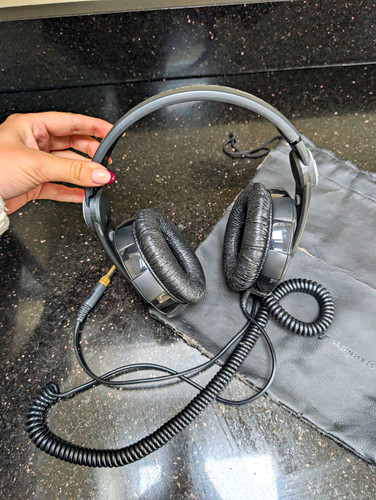 Sennheiser black - sennheiser,