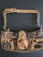 Rare rocawear purse - rare,