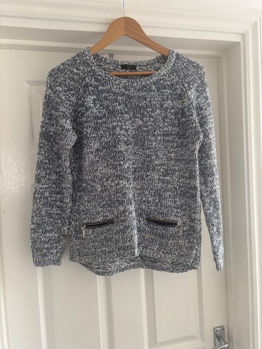 Ladies size blue knit - size,