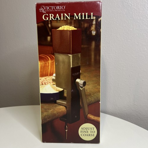 Victorio hand crank - grain, mill