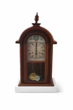 Vintage Wooden Mantel Clock