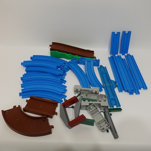 Tomy trackmaster blue - tomy,