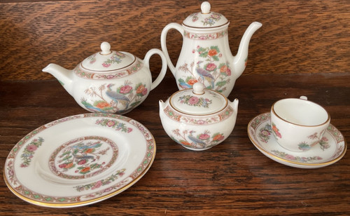Wedgwood kutani crane - wedgwood,