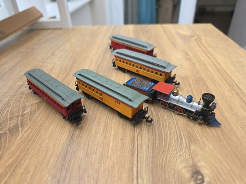 Bachmann scale 0 - scale, central