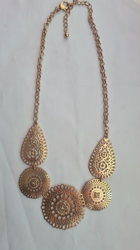 Avanti gold tone circle - avanti,