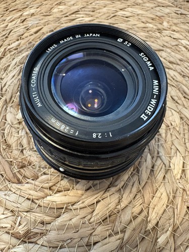 Sigma mini wide 28mm - 28mm, f/2.8