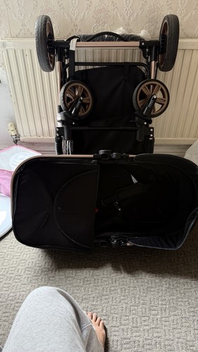 Black single pushchair with - black,