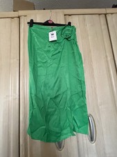 Savida Dunnes Size Medium