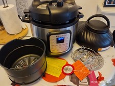 Instant Duo Crisp 8qt. 11-in-1 Air Fryer & Electric Pressure Cooker 