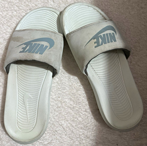 Nike women turqouise logo - turqouise,