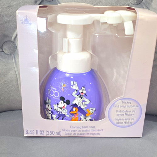Disney mickey mouse - mickey, foaming