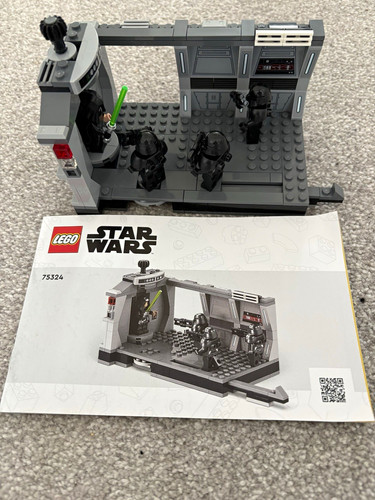 Lego star wars 75324 - star,