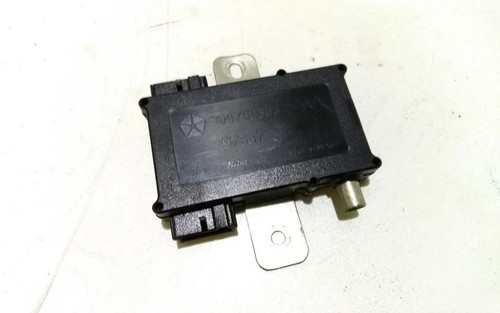 Chrysler 300c antenna - chrysler,