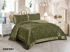 Velvet Bedspread Quilted Bed