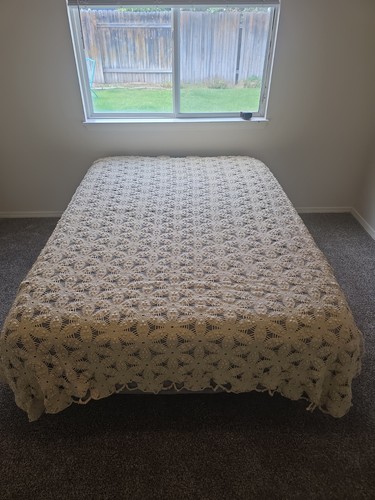 Vtg hand crocheted popcorn - crocheted,